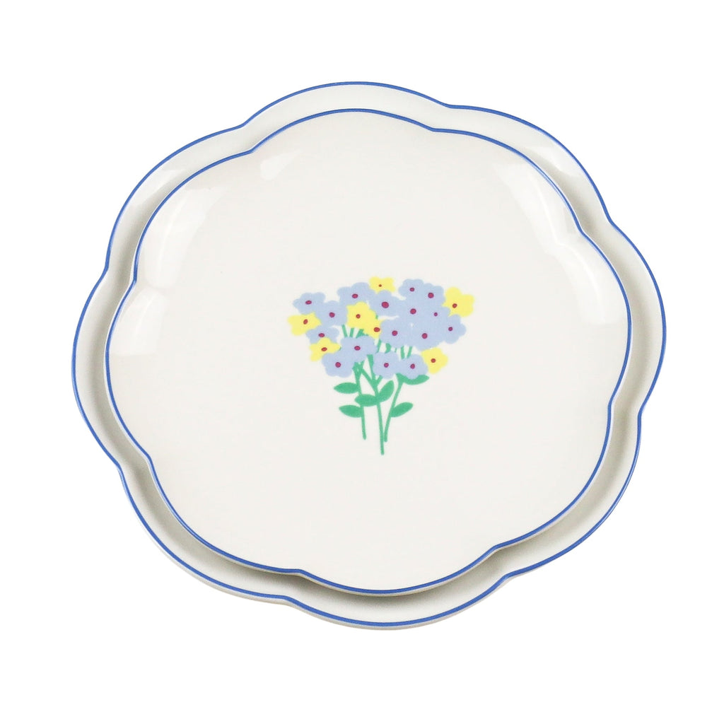 Meadow Flora Scalloped Ceramic Starter Plates – Set of 4 (+1 Bonus Plate)