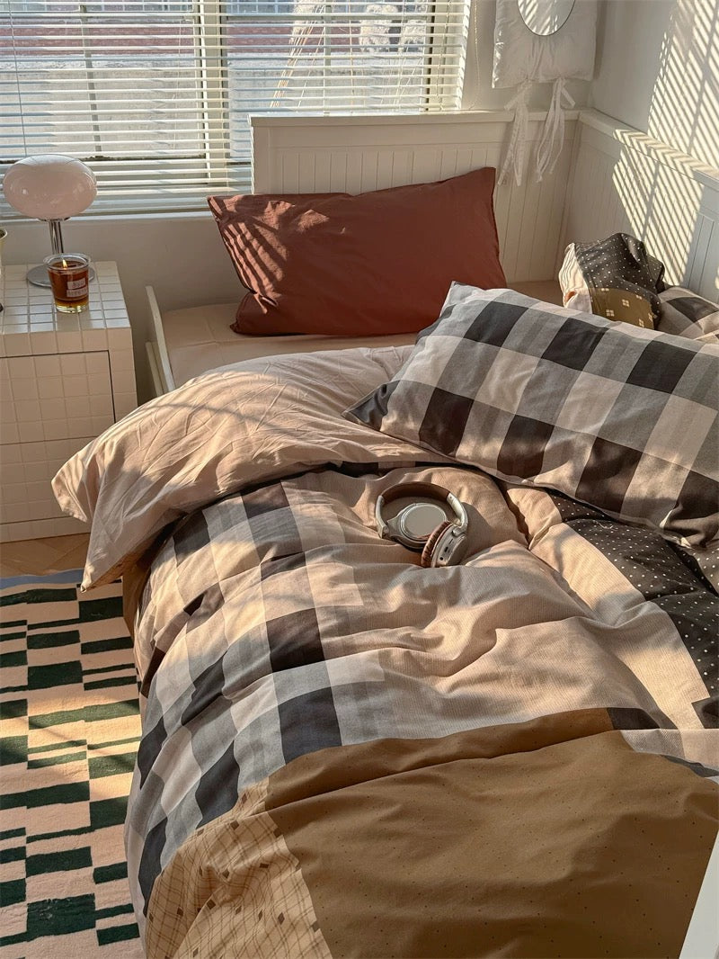 Preppy Brown Patchwork Cotton Bedding Set