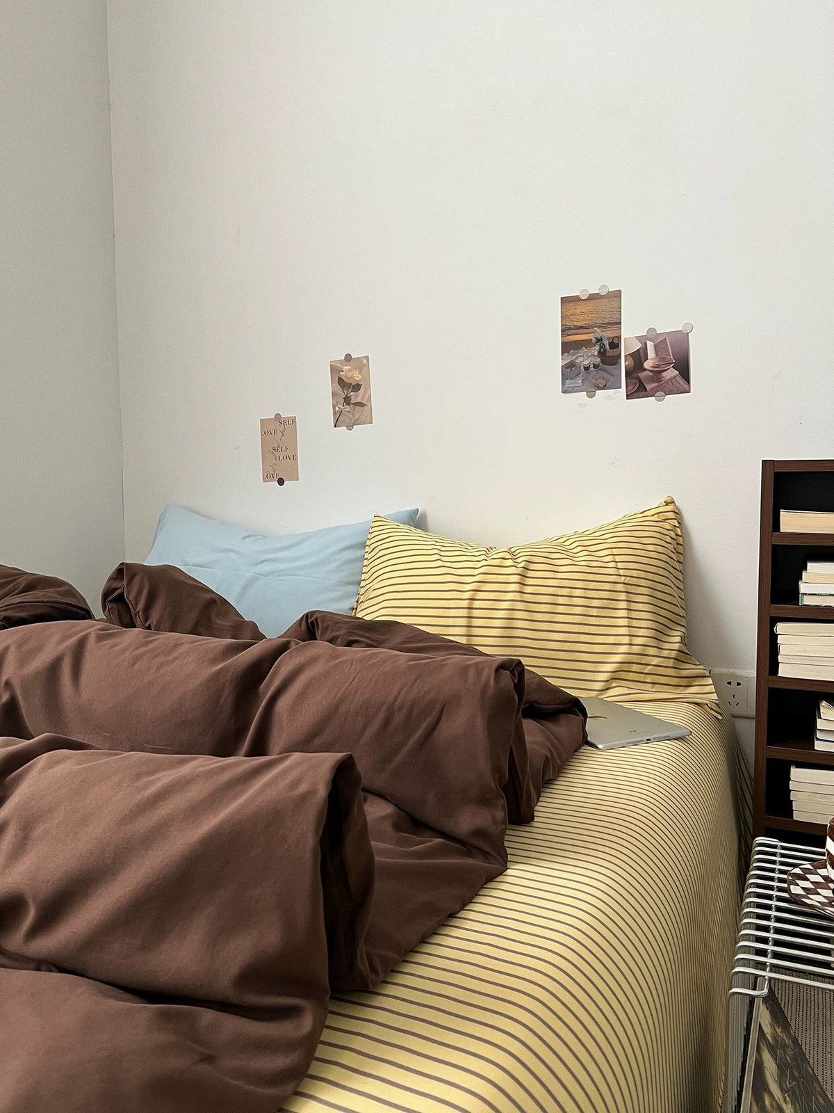 Dark Brown Bedding Set